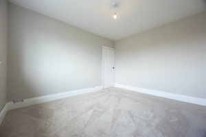 Photo 32- click for photo gallery